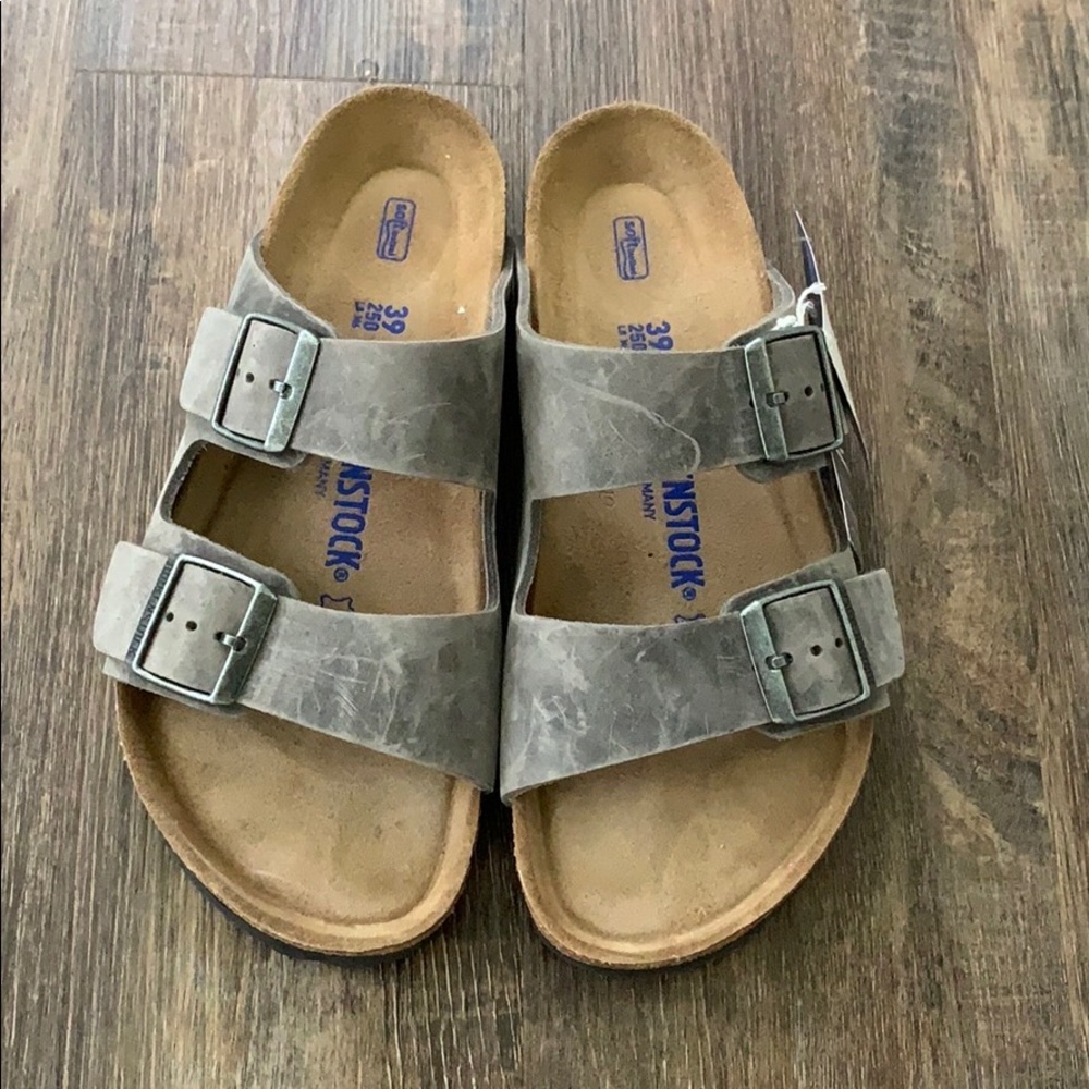 NWT Birkenstock Arizona Gray size 8/8.5 (39)